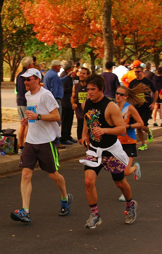 Lee near the finish of the eight mile course. Mardi Gras shirt and Tulane Boxers - worn on the outside.
